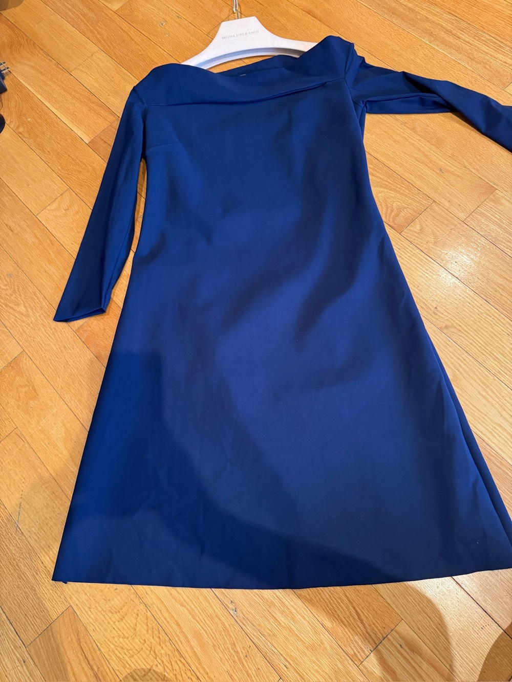 Chiara Boni Navy Off-Shoulder Midi Dress with Front Cutout - Picture 10 of 10